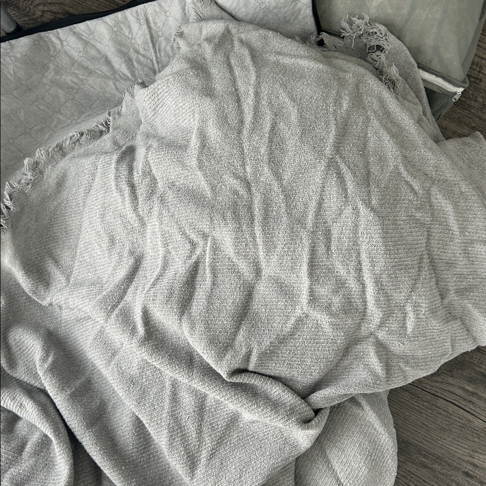 Sofa Cover - Picture 7 of 7